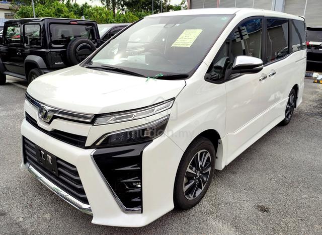 2021 Toyota Voxy 2.0 Kirameki 3 8 YEAR WARRANTY - 1