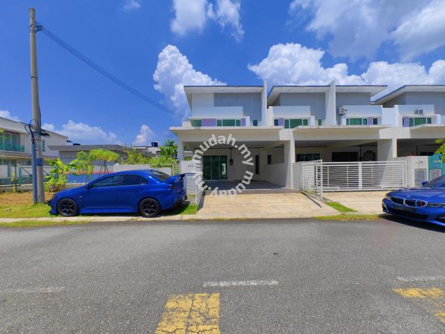 END LOT New 2 Storey Terrace, Hijayu 3A, Bandar Sri Sendayan 4R 4B 1
