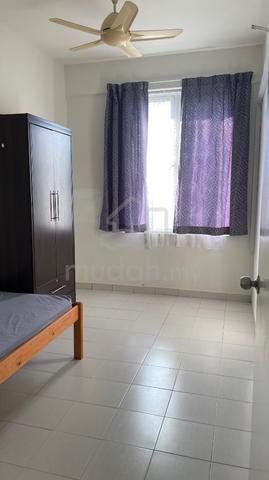 Room with Personal Bathroom in Bandar Melaka 1