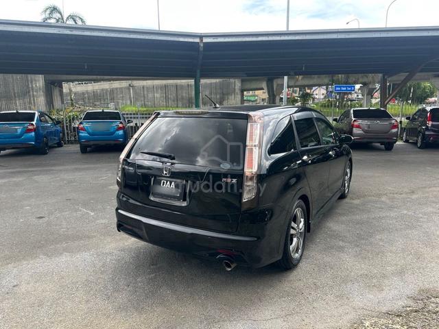 2011 Honda STREAM 1.8 i-VTEC RSZ FACELIFT (A) - 5