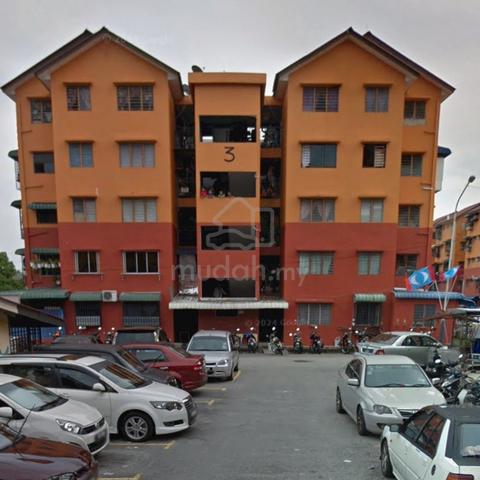 Taman Teluk Kumbar 1