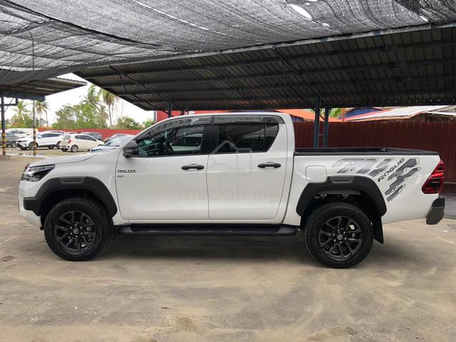 2026 Toyota HILUX 2.8 ROGUE MY17 AN120 FACELIFT - 2