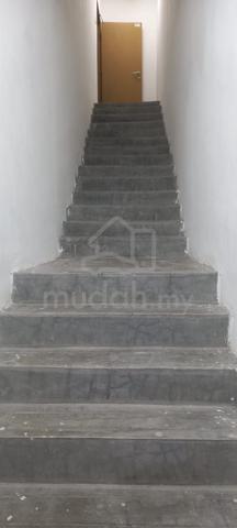 1st floor shop lot 1
