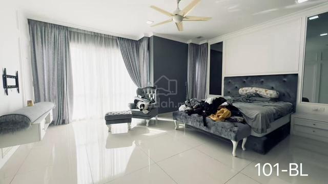 Bandar Bukit Raja Klang 3 Storey Corner House For Sale 3