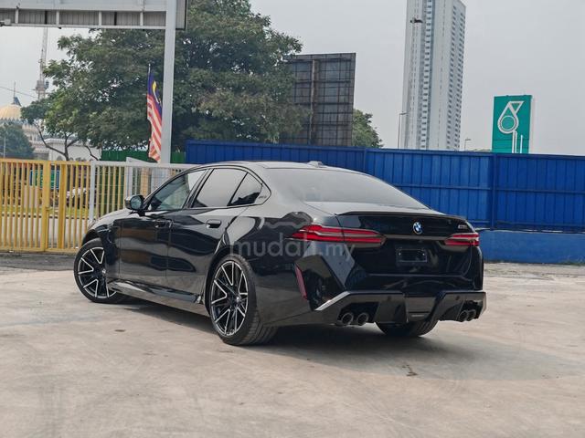 Ready Stock 2025 BMW M5 (G90) M X - DRIVE 4.4 V8 - 2
