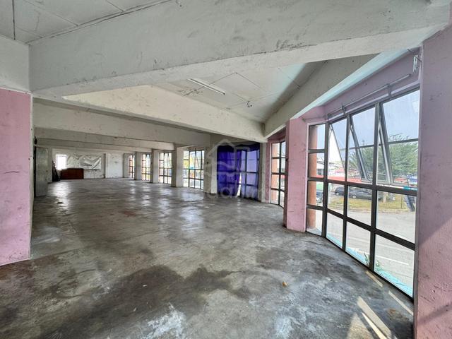 1st floor Office Space Shop Lot  Taman Melawati Kuala Selangor for Ren 1