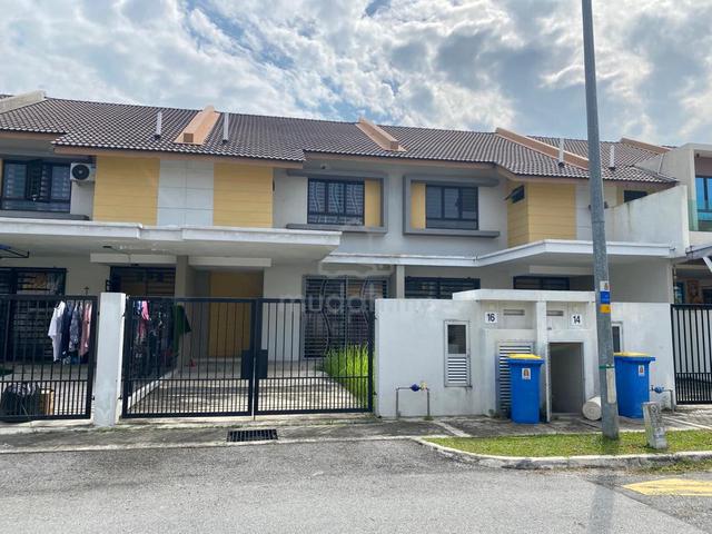 [20x70]Double Storey Terrace House  Bandar Mahkota Banting 1
