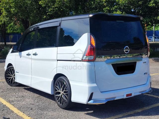 Nissan SERENA HYBRID HWS 2.0 P/DOOR 360 - 2