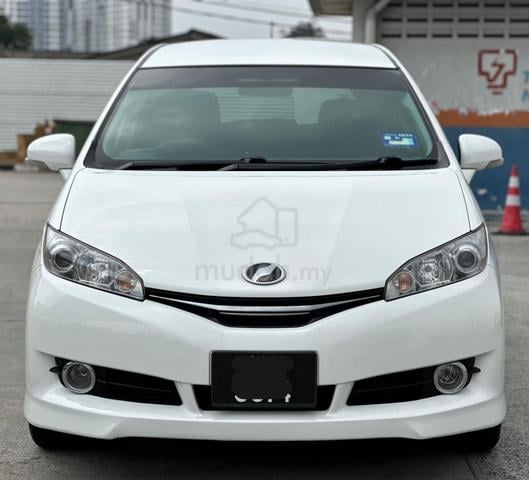 Toyota Wish 1.8 S  2018/13 - 3