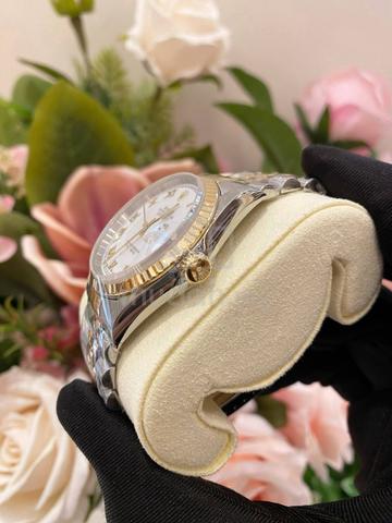 2005 Rolex Datejust 36 Half 18k 750 Yellow Gold - photo 4 of 6