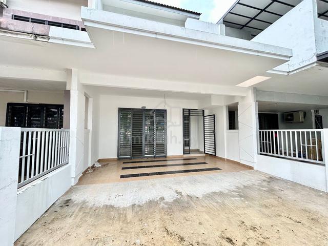 2 Storey Terrace@ for Sale/ Taman Seri Austin/ Freehold/ Non Bumi Lot 1