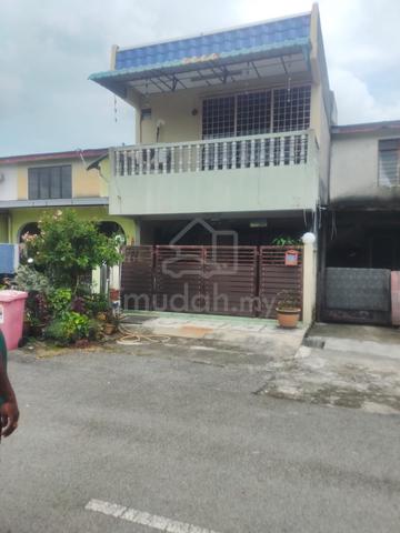 House for rental in sungai pelek,Taman Sri sungai pelek 1