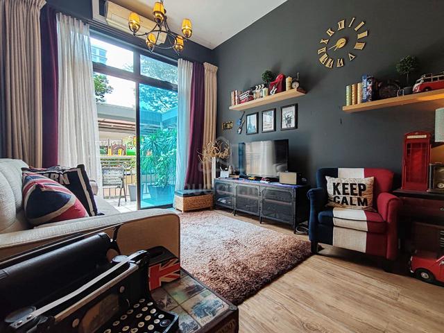 Seri Austin Residence Luxury Apartment 1