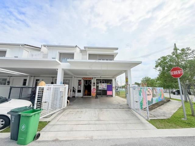 CORNER Double Storey Tiara Sendayan 1