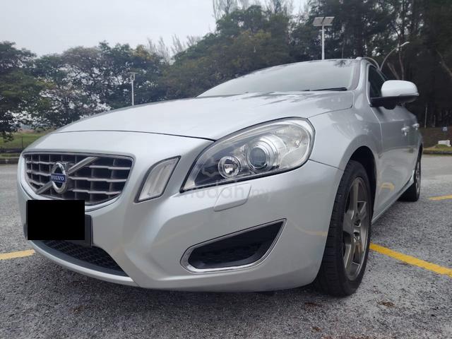 Volvo V60 1.6 T4 (A) 1 DIRECTOR OWNER TIPTOP! - 1