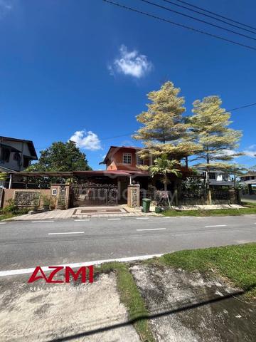 Double Storey Detached House at Taman Hussein Jln Astana Petrajaya 1