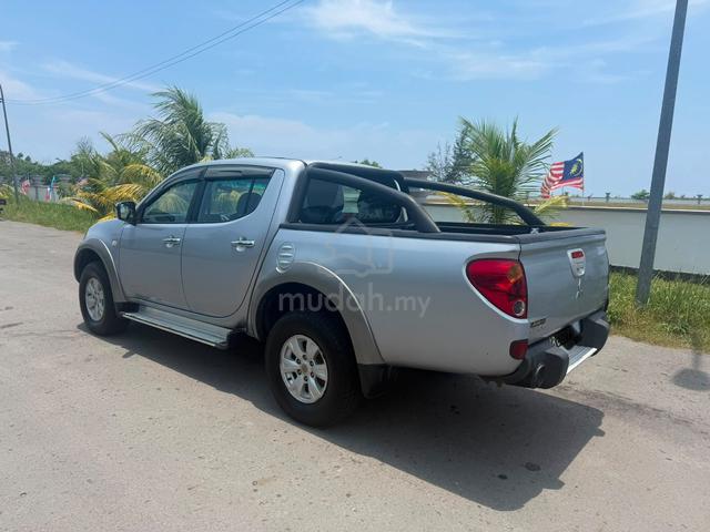 2013 Mitsubishi TRITON 2.5 STANDARD KB4TGJRXZR - 4