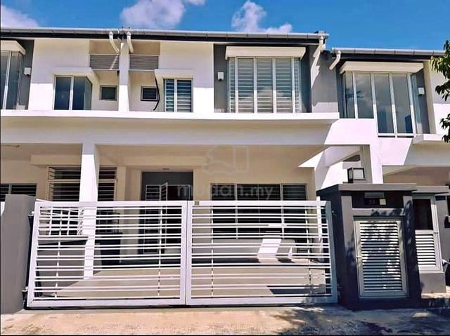 15min to AEON, 10FT backyard， 20x75 Double storey Superlink, G&G 1