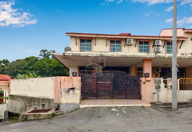 Teres 1 Setengah Tingkat Corner Lot Taman PSJ Sungai Karang Damai, Kua 1