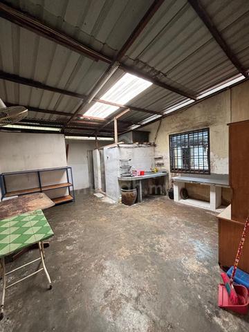 kulai single storey bungalow 5000sqft big saiz for sales 1