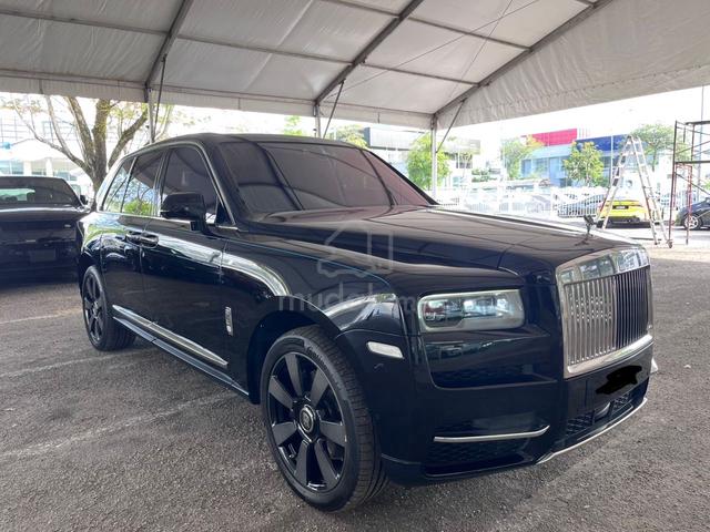 2019 BOOK NOW BLACK Rolls Royce CULLINAN AWD V12 - 3