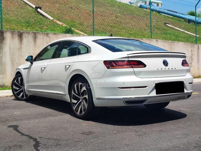 Volkswagen ARTEON R-LINE 2.0 FULL SERVICE RECORD - 2