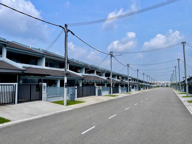 Freehold Townhouse Taman Adda Near Adda Heights Bandar Dato Onn 1
