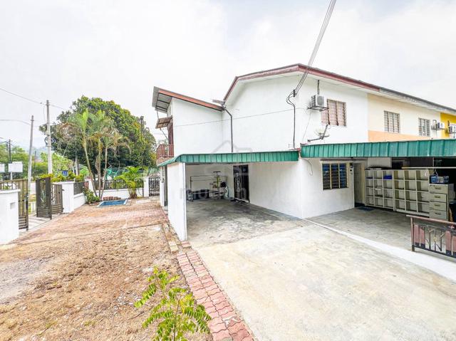 CORNER LOT Fully Extended Double Storey Taman Tasik Semenyih 1