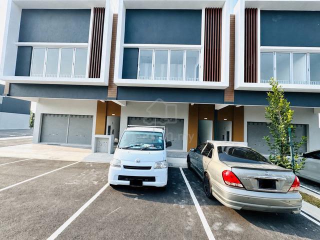 (SPACIOUS UNIT) The CORAK @ Serenia City Kota Warisan Sepang 1