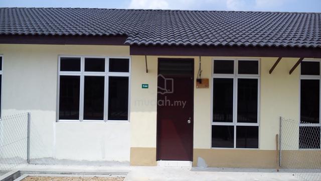 single storey terrace house 1