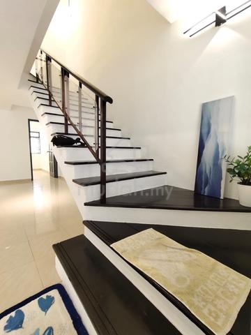 2 Storey House, Gated & Guarded, Freehold, Maranti Jaya, Puchong 1