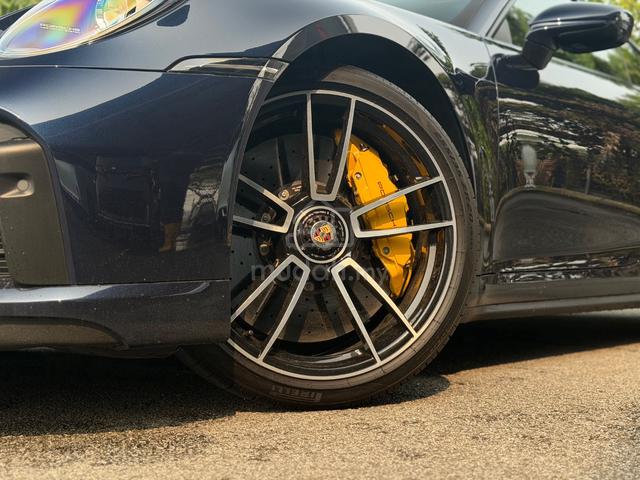 2022 Porsche 911 3.7 TURBO S (A) - 5