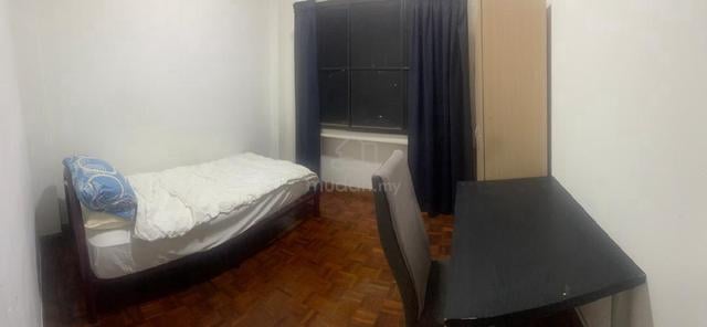 Digital Meter Air Conditioning Room for Rent Ehsan Ria Condominium 1