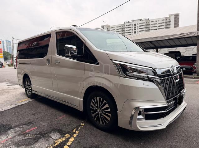 Toyota Granace 2.8G (A) Diesel *9 Seater *Warranty - 1