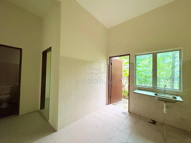 Teres Dua Tingkat Meru Suria Untuk Dijual , HOT LOCATION 4