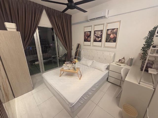 Fully Furnished Balcony Room + 1 Covered Parking Axis Crown 1