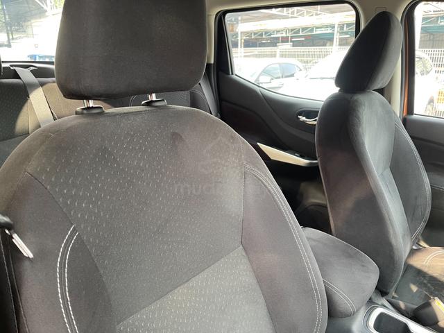 2018 Nissan NAVARA 2.5 SE NP300 (M) 4WD F/LOAN - 5