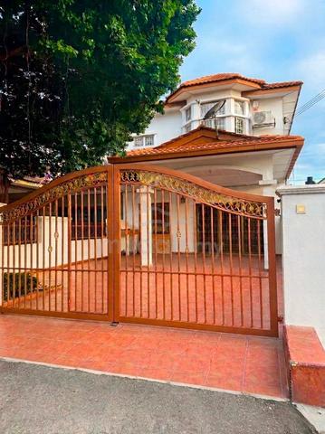 [sewa] 2 Storey Terraced W Kitchen Cabinet Bandar Bukit Tinggi, Klang 1