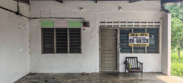 1 stry corner near krubong 1