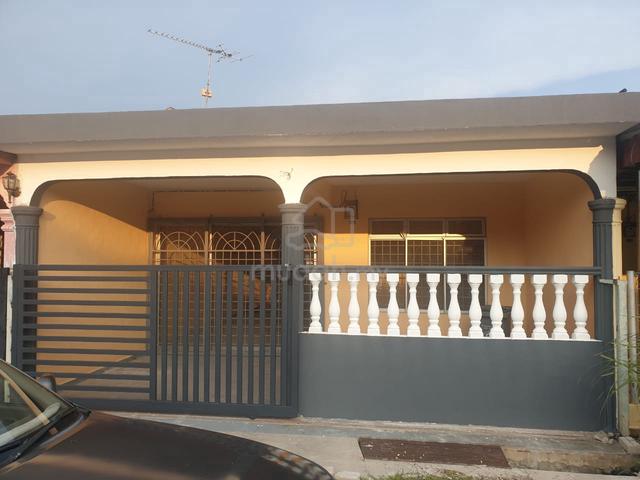 Rumah Cantik Tmn Desa Bayu Alor Gajah Untuk Dijual 1