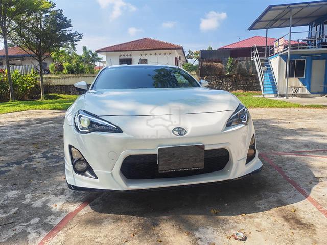 2012 Toyota 86 2.0 (A) - 4
