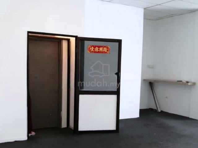 3rd Floor Office Lot For Rent At Bay Avenue Near Bayan Lepas 2