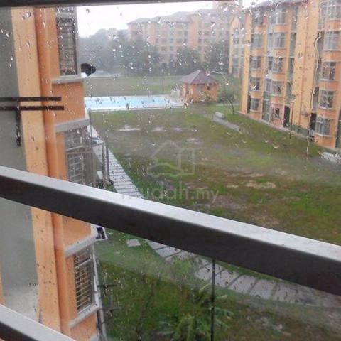 Taman Saujana Puchong 1