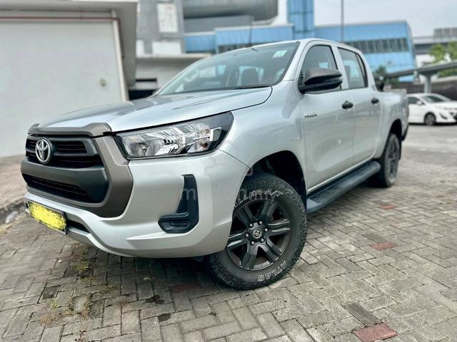 Toyota HILUX 2.4 E MY20 (A) No off Road 4x4 Yr2022 - 1