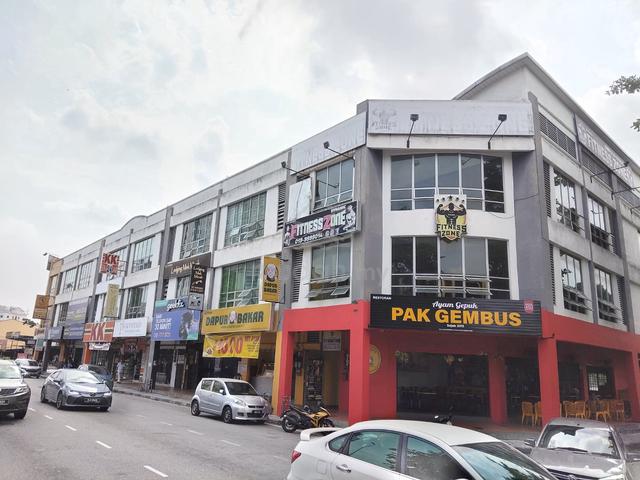 Fair Park Ipoh | Freehold 3-Storey Shop | Tenanted 1