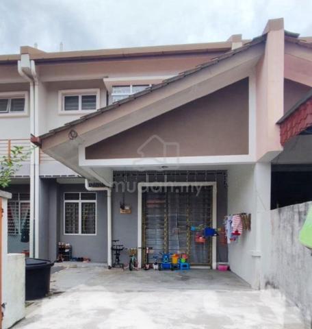 Teluk Panglima Garang Double Storey 1