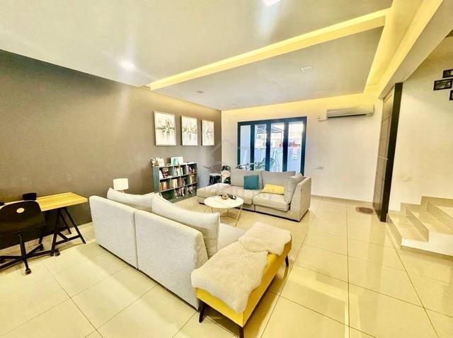 [NON BUMI] DOUBLE STOREY SETiA TROPIKA JOHOR BAHRU 1