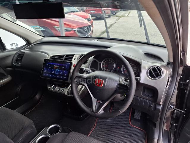 2010 Honda STREAM 1.8 i-VTEC RSZ FACELIFT (A) - 5