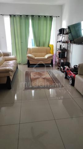 Seasons Luxury Apartments @ Amara Larkin 1