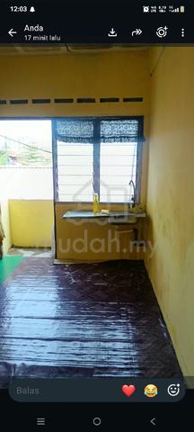 rumah atas untuk disewa 1